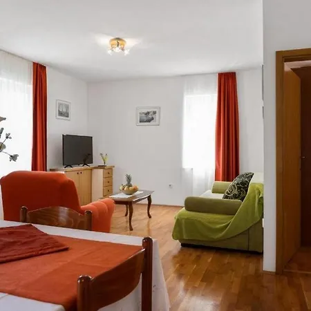 With Parking Space Bol, Brac - 20004 * בול